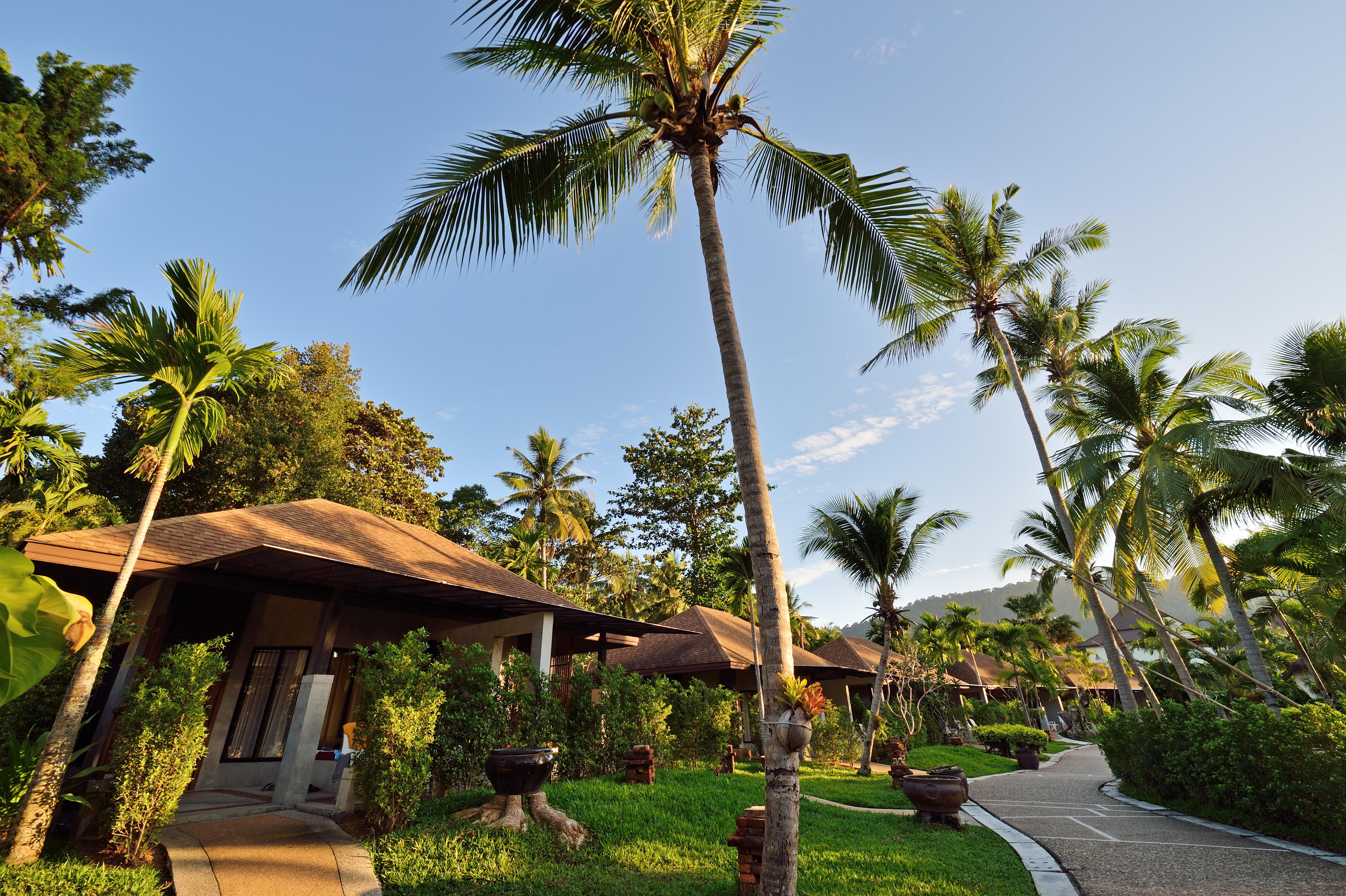 Lanta Sand Resort & Spa Koh Lanta Exterior photo