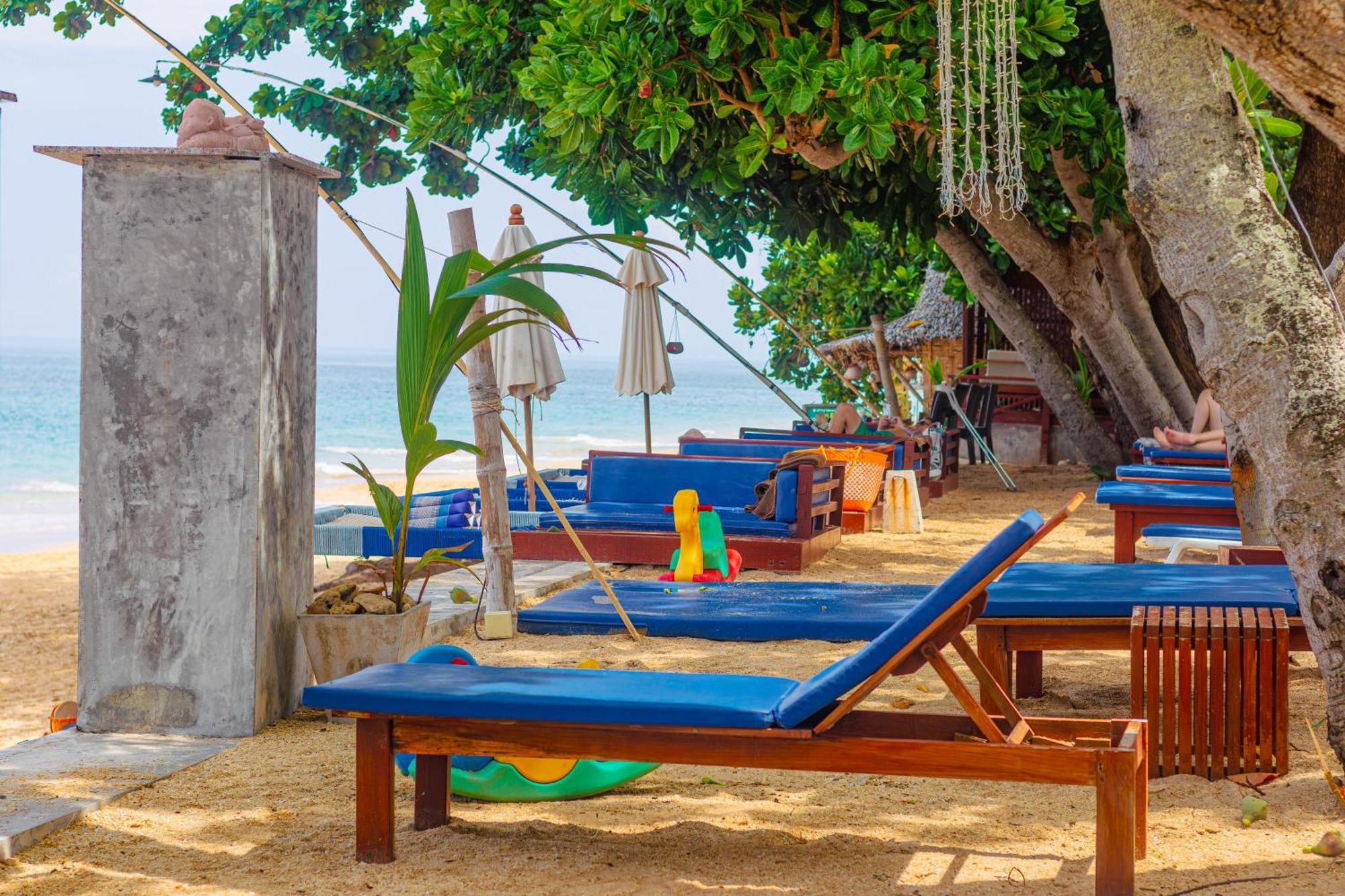 Lanta Sand Resort & Spa Koh Lanta Exterior photo